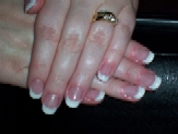 Me - CND White & Clear Sculpted